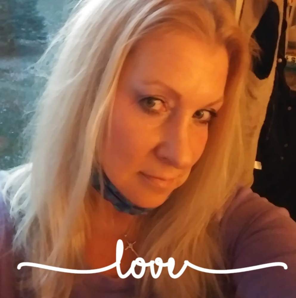 Meet your Posher, Anita